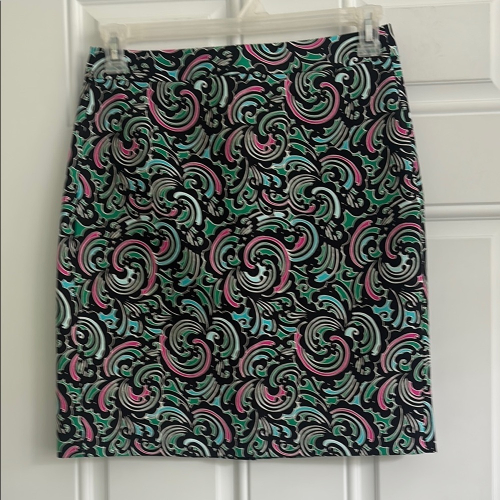 ❤️2/$15 or 3/$21❤️ Banana Republic Multicolor Patterned Pencil Skirt, Size 4